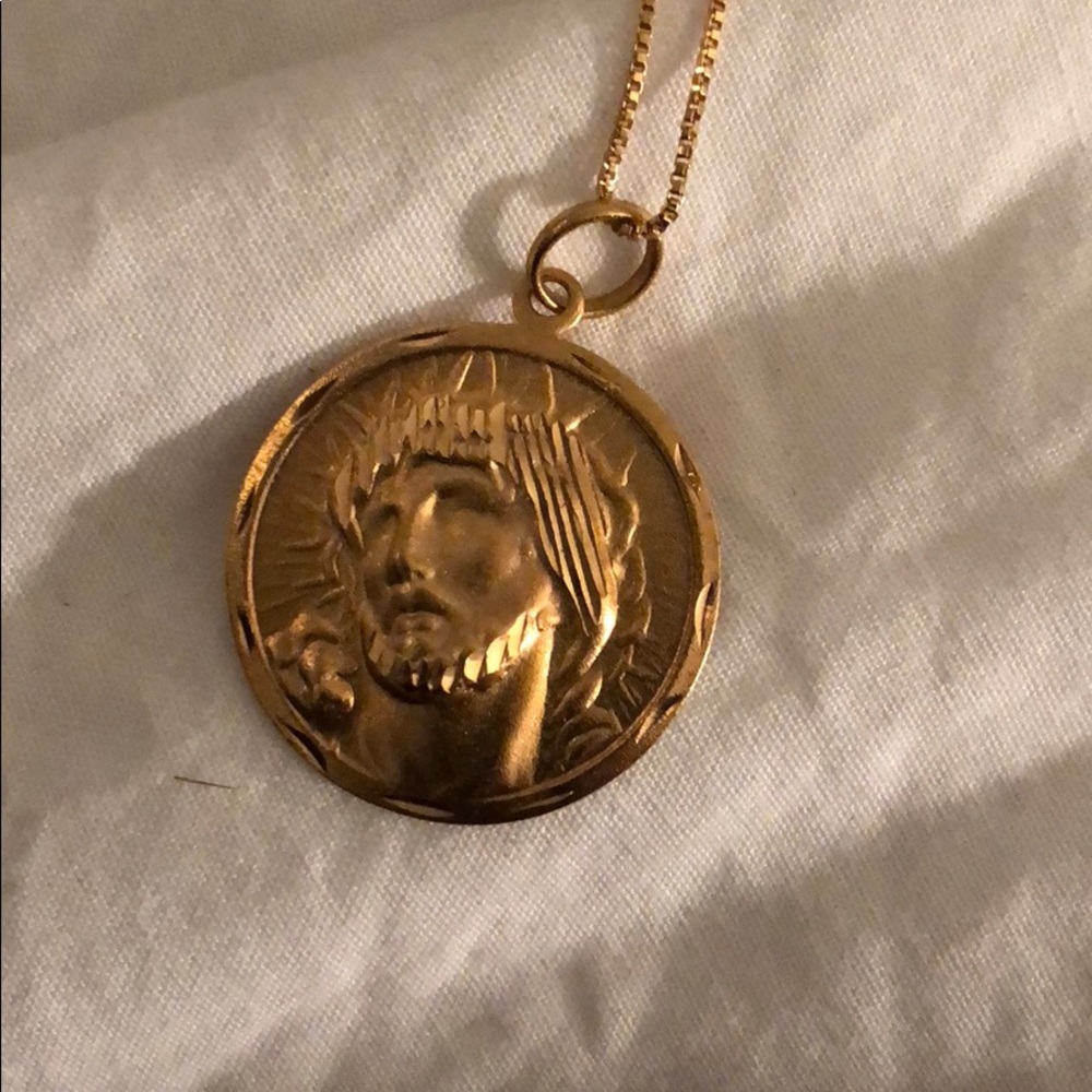 jesus pendant